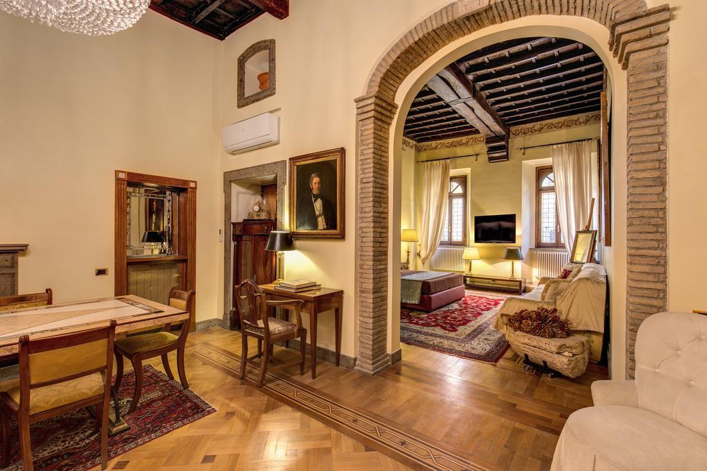 רומא Apartment Royal Suite מראה חיצוני תמונה